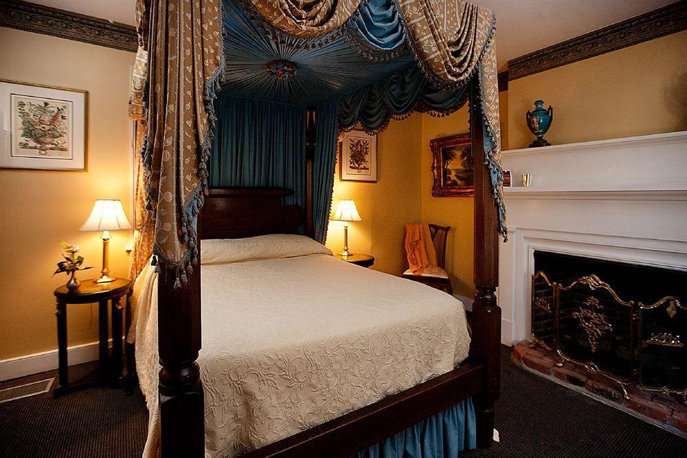 Monmouth Historic Inn ナチェズ エクステリア 写真
